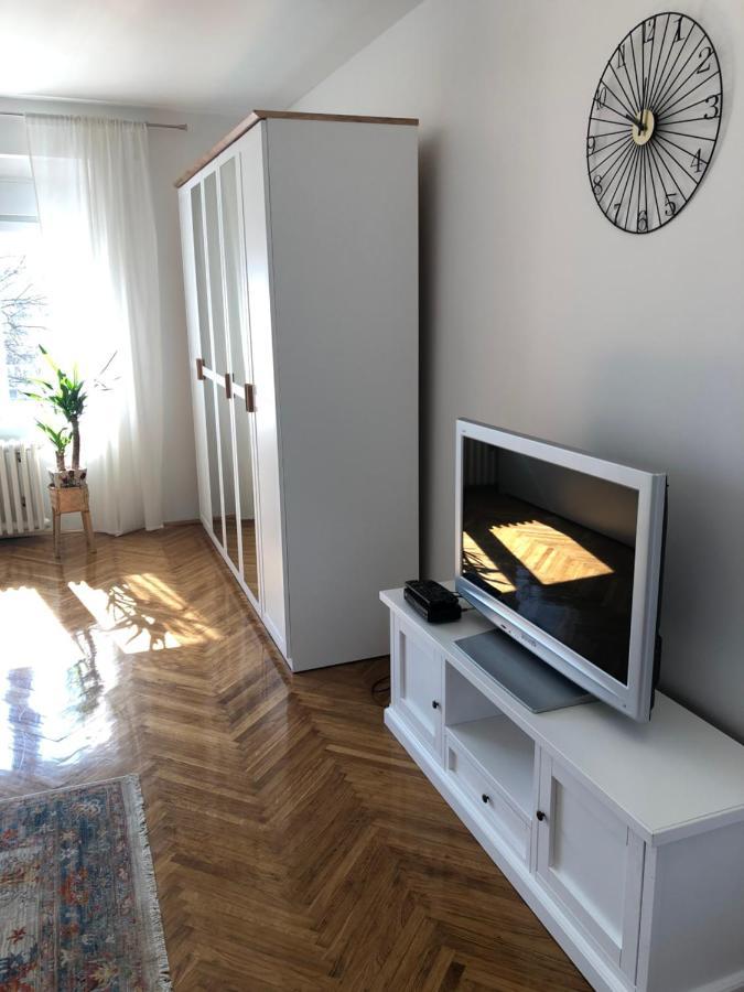 Apartament Casa Lusi Nowy Sad Zewnętrze zdjęcie